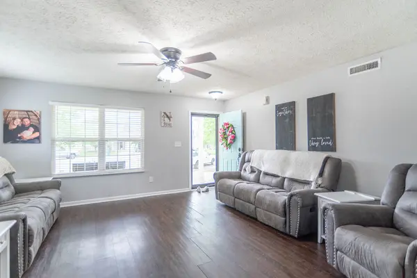 1223 Grand Canyon CT, Franklin, IN 46131