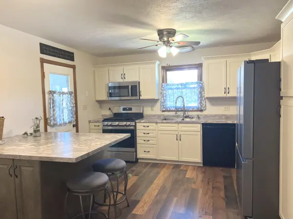 8092 S State Road 75, Coatesville, IN 46121