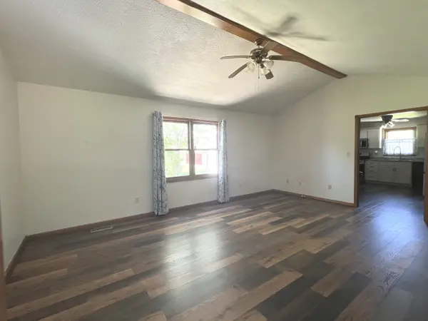 8092 S State Road 75, Coatesville, IN 46121