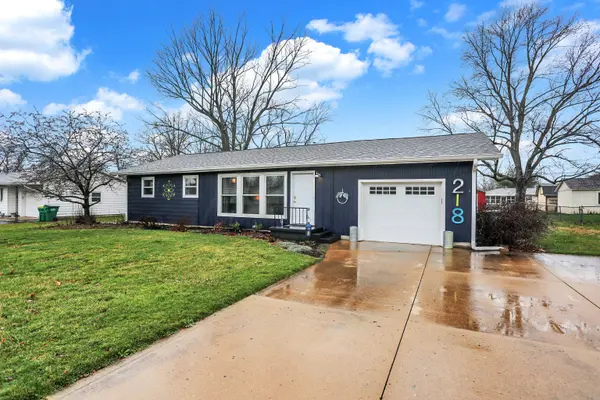 218 E Hoover ST, Westfield, IN 46074