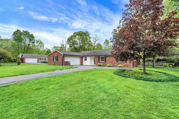 1415 Minturn LN, Indianapolis, IN 46260