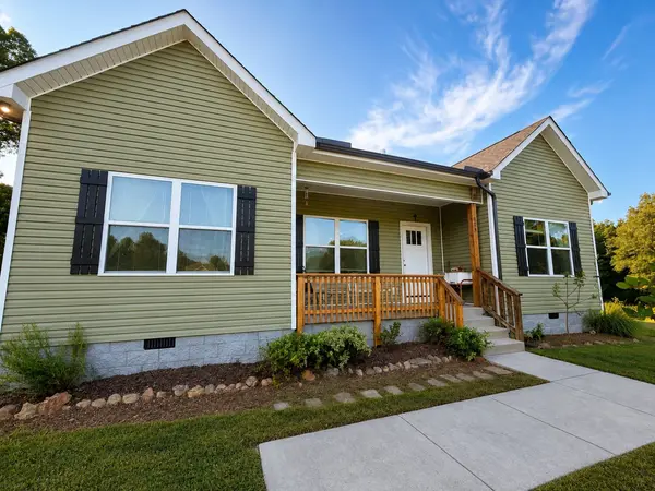 804 Nels Adams Rd, Dickson, TN 37055