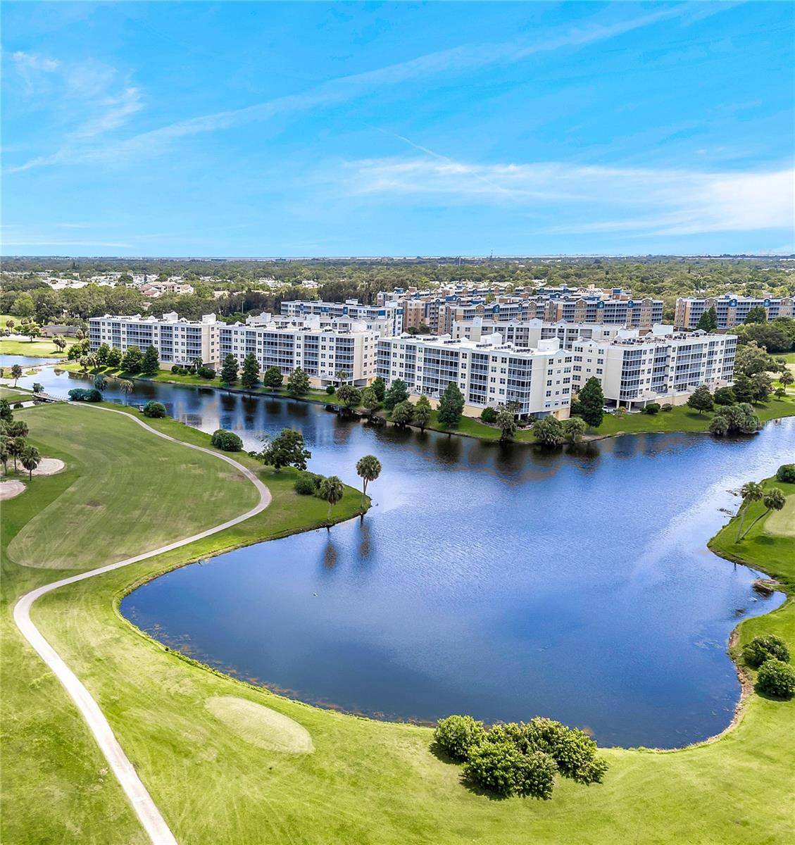 1200 COUNTRY CLUB DR #2106, Largo