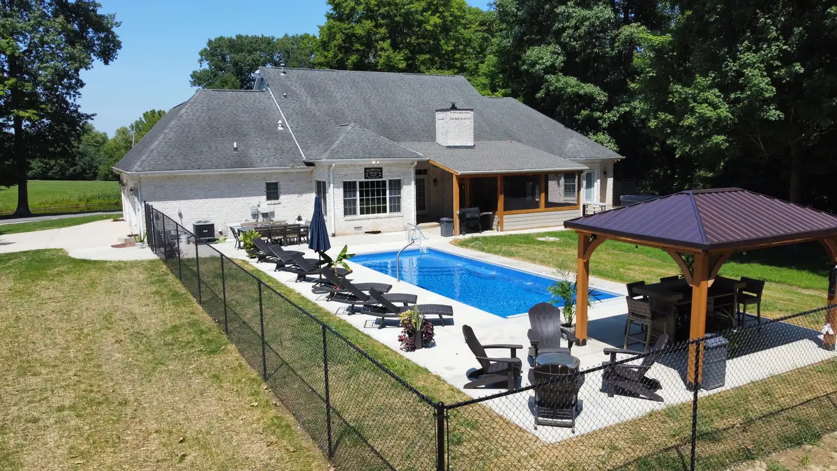 1788 Forestview LN, Martinsville, IN 46151
