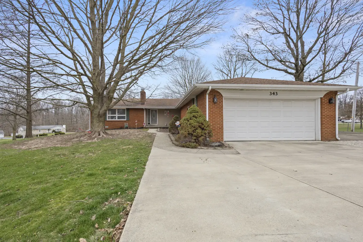 343 Lynnview LN, New Castle, IN 47362
