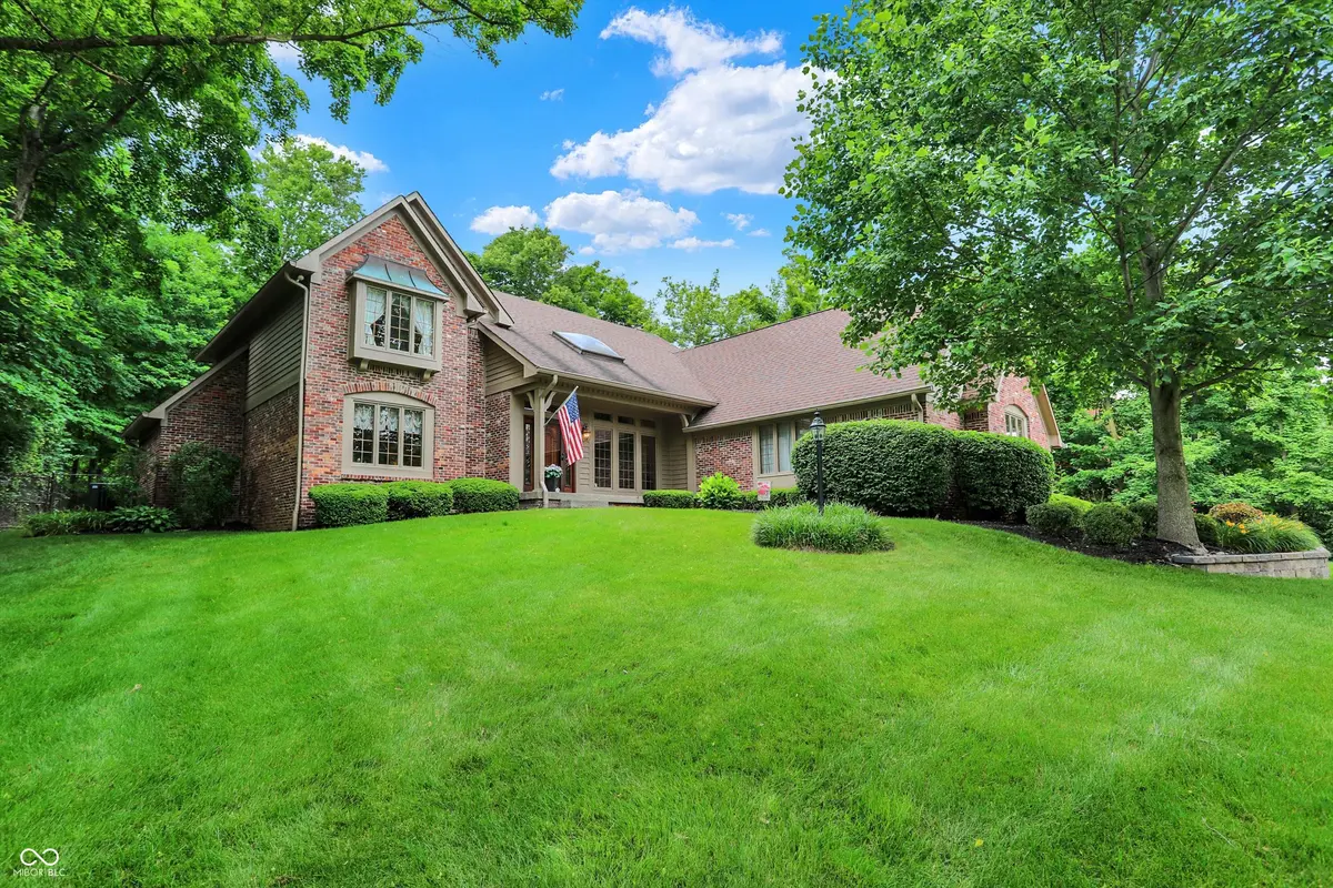 8416 Halyard WAY, Indianapolis, IN 46236