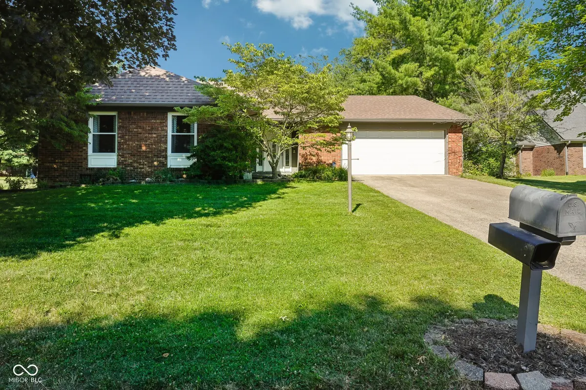 8823 Rocky Ridge RD, Indianapolis, IN 46217