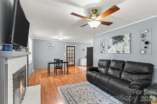 9909 Sunway DR, Mint Hill, NC 28227