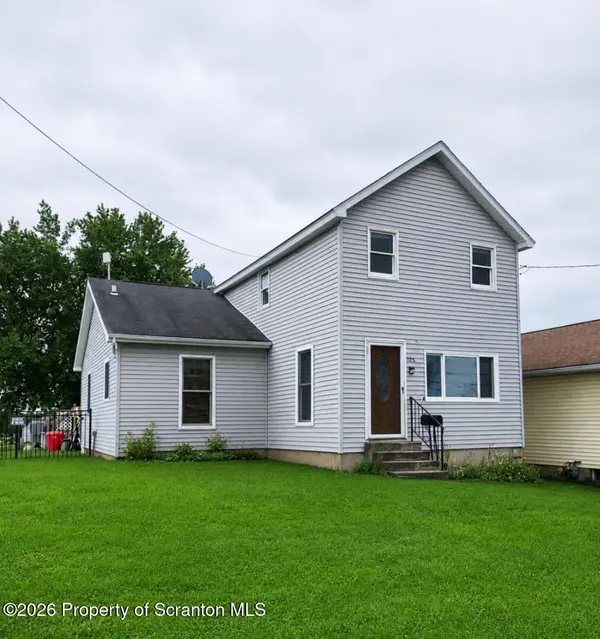 725 E Scott ST, Olyphant, PA 18447