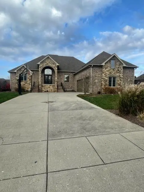 4890 E Benthaven DR E, Bargersville, IN 46106