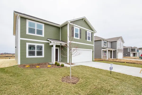 9337 Aspen Glen DR, Indianapolis, IN 46239