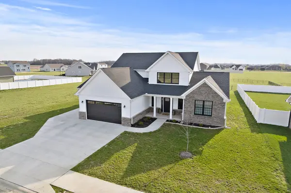 6765 Redbud LN, Seymour, IN 47274