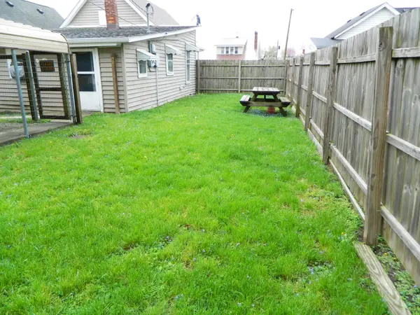 615 E 4th ST, Seymour, IN 47274