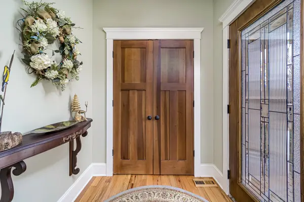 1326 Old State Road 46, Nashville, IN 47448