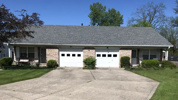 6374 Village Oak CT, Indianapolis, IN 46236