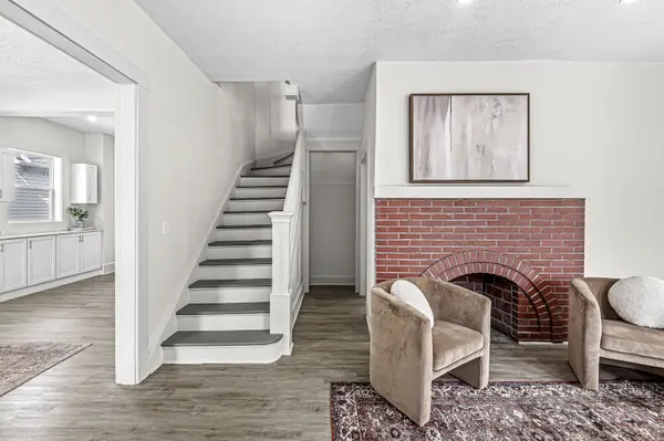 2927 Boulevard PL, Indianapolis, IN 46208