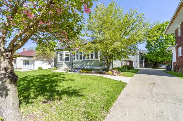330 W 43rd ST, Indianapolis, IN 46208