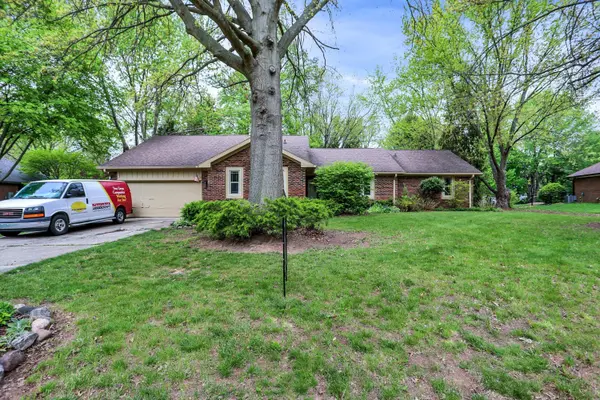 4170 Willow Wind DR, Greenwood, IN 46142