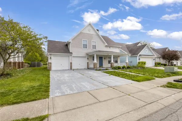 2974 Brooks Bend DR, Carmel, IN 46032