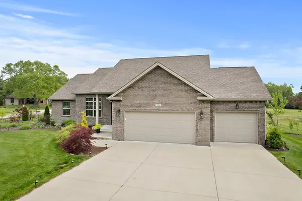 220 N Lakeside DR, Madison, IN 47250