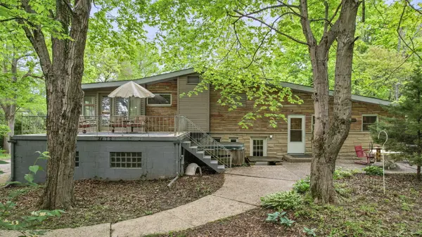 7000 Rodebaugh RD, Indianapolis, IN 46268