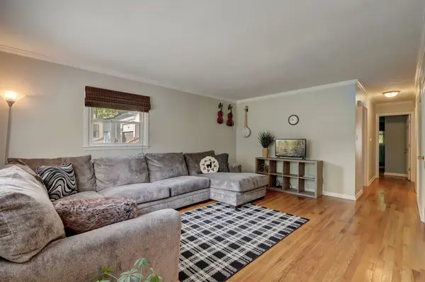5736 Hillside AVE, Indianapolis, IN 46220