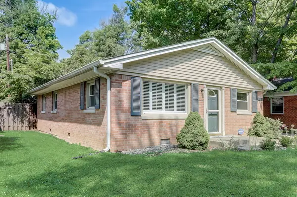 5736 Hillside AVE, Indianapolis, IN 46220