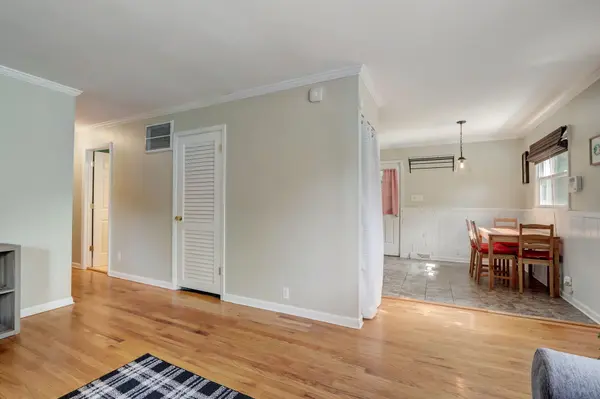 5736 Hillside AVE, Indianapolis, IN 46220