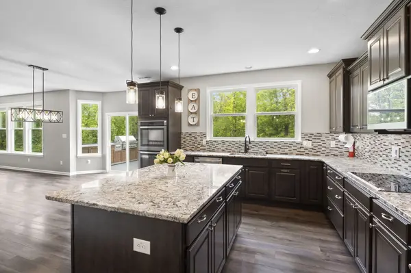4208 Parliament WAY Avon, IN 46123