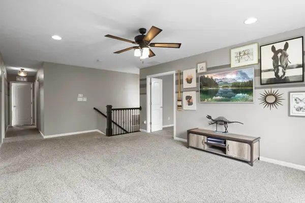 4208 Parliament WAY Avon, IN 46123