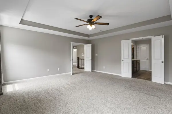 4208 Parliament WAY Avon, IN 46123