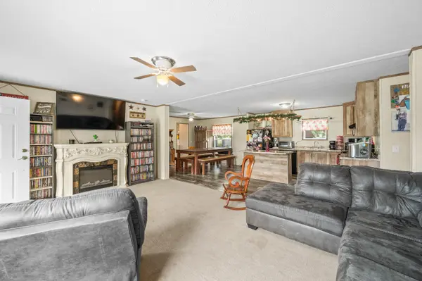 4904 W State Road 58, Freetown, IN 47235