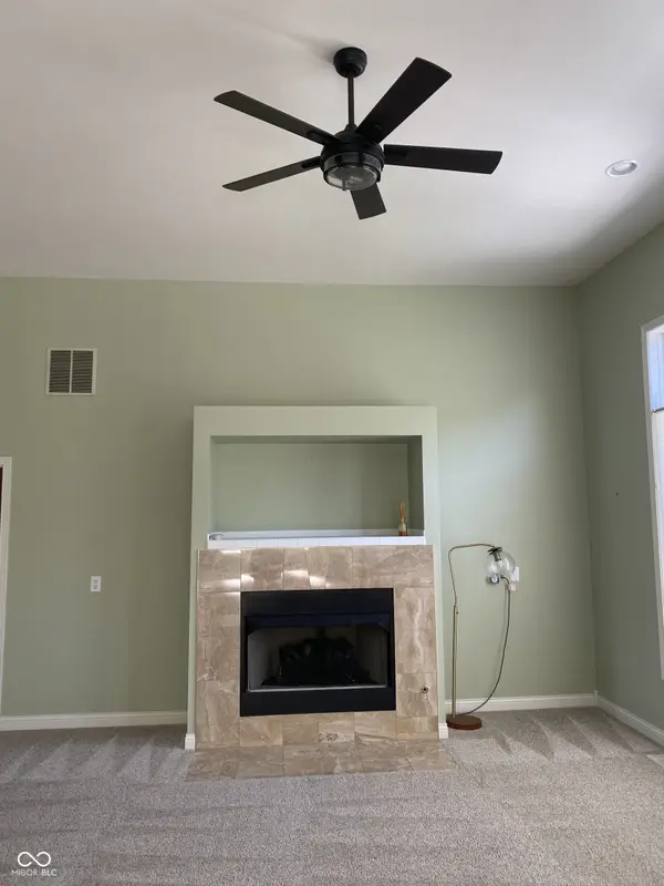 3782 N Station DR, Columbus, IN 47203