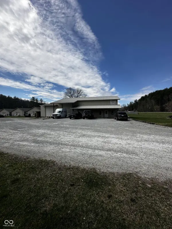 4245 IN-46 E, Nashville, IN 47448