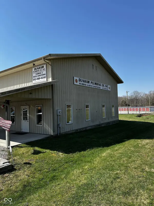 4245 IN-46 E, Nashville, IN 47448