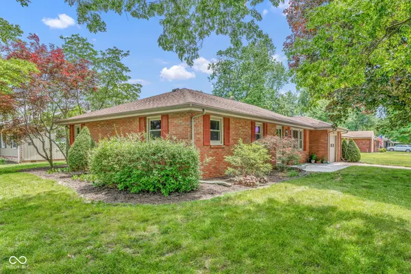 1943 Chandler LN, Columbus, IN 47203