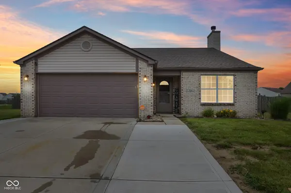 719 Stonehenge WAY, Brownsburg, IN 46112
