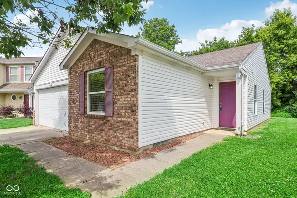 9122 Cardinal Flower CT, Indianapolis, IN 46231