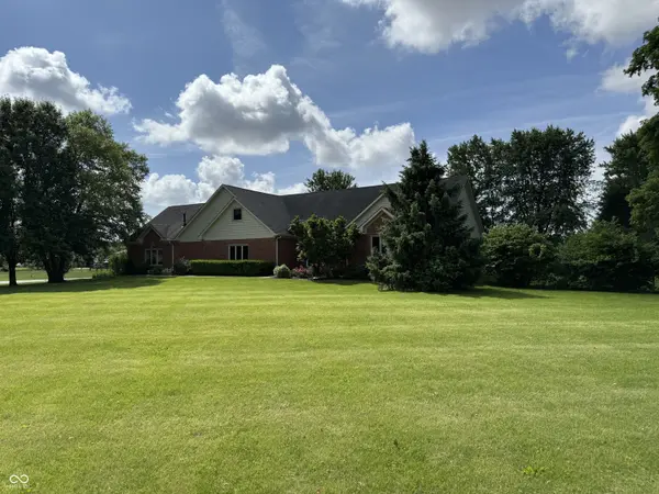 3245 E 100 S, Lebanon, IN 46052