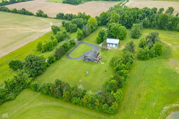 220 Centennial RD, Martinsville, IN 46151