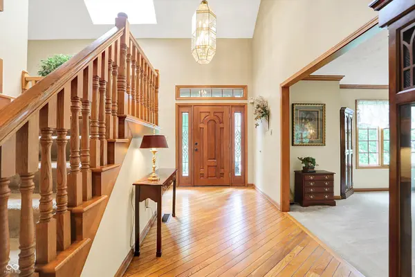 8416 Halyard WAY, Indianapolis, IN 46236