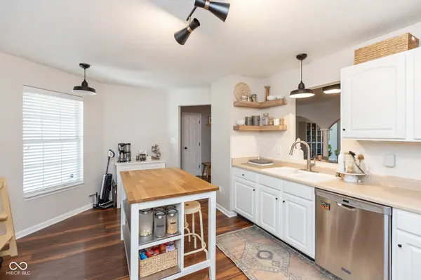 7233 Dublin LN, Indianapolis, IN 46239