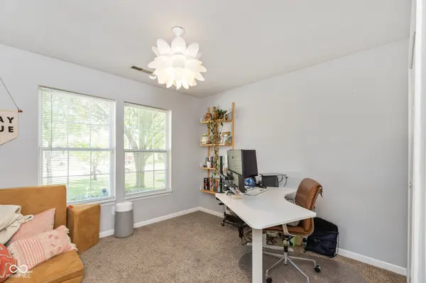 7233 Dublin LN, Indianapolis, IN 46239