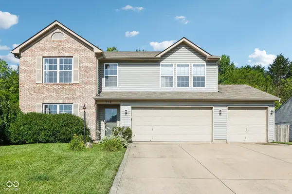 226 Brooks WAY, Pittsboro, IN 46167