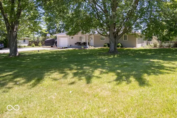 4671 W 100 N, Shelbyville, IN 46176