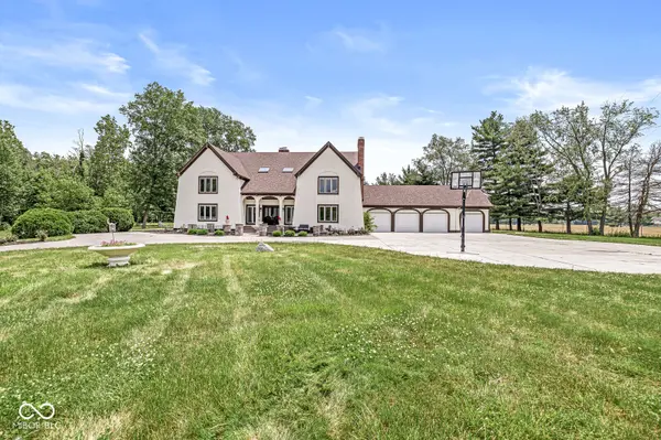 9741 Ditch RD, Carmel, IN 46032