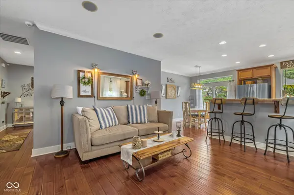 8726 Kipling DR, Indianapolis, IN 46239
