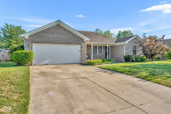 1922 Beverly BLVD, Seymour, IN 47274