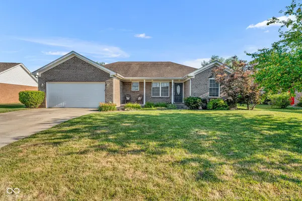 1922 Beverly BLVD, Seymour, IN 47274