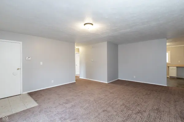 3611 Ireland CT, Indianapolis, IN 46235